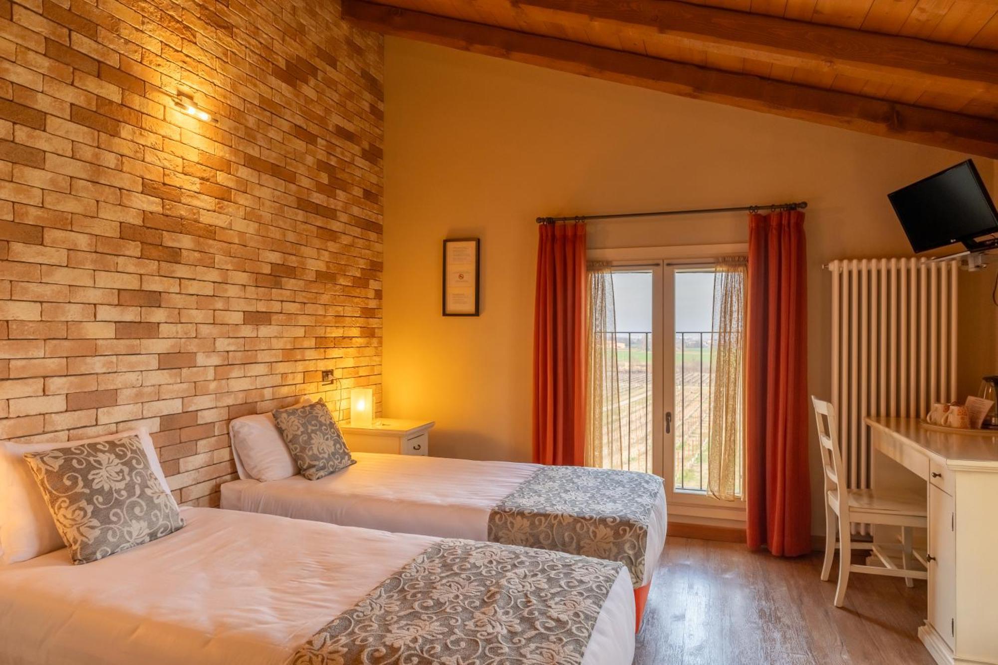 Agriturismo La Razza Reggio Emilia Kültér fotó